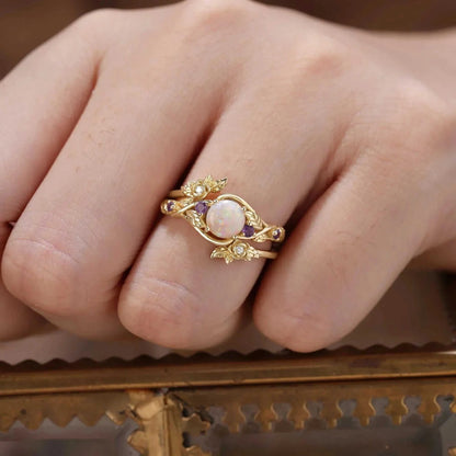 Nisilwen Opal Ring Set