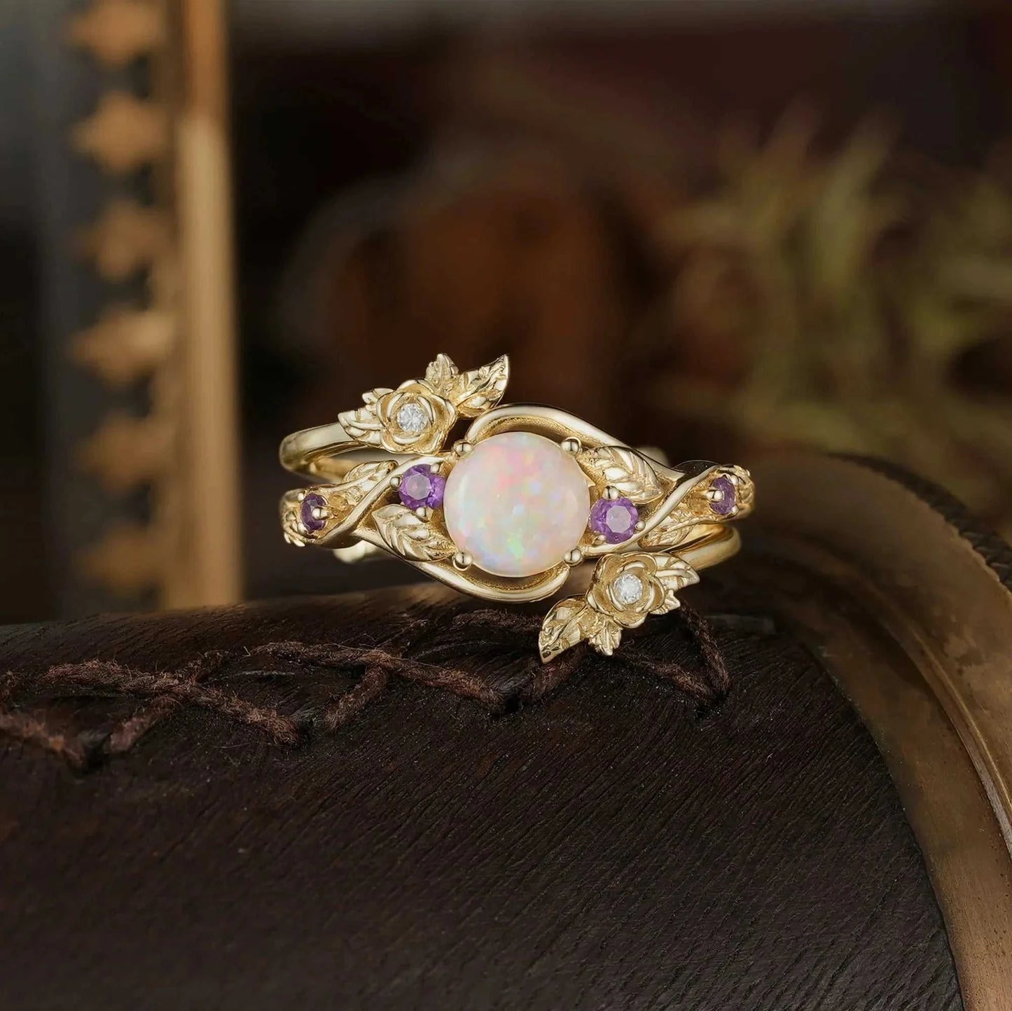 Nisilwen Opal Ring Set