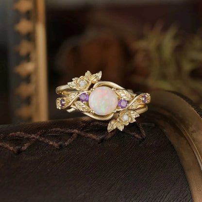 Nisilwen Opal Ring Set