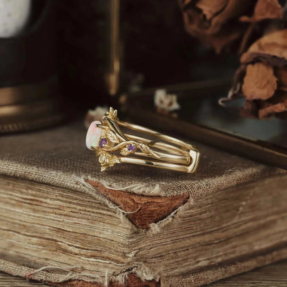 Nisilwen Opal Ring Set