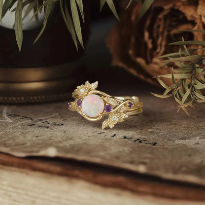 Nisilwen Opal Ring Set