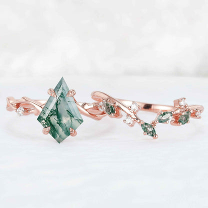 Kilarien 1.8 Carat Kite Stackable Moss Agate Ring Set in 925 Silver